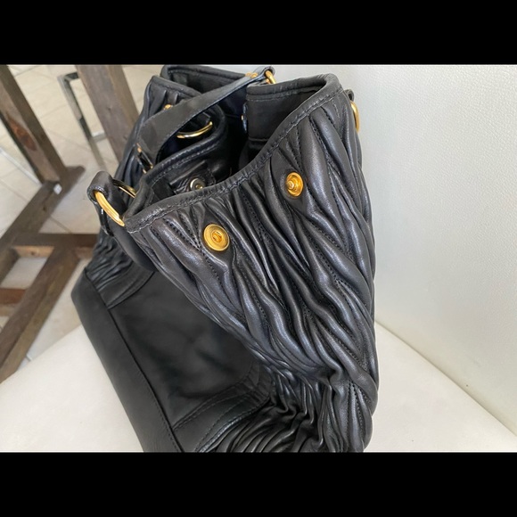 Authentic MIU MIU Quilted Large Bag - Picture 6 of 15